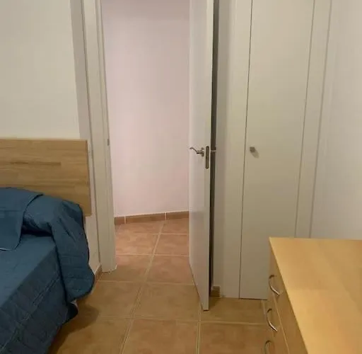 1ª Linea Edificio La Paz *